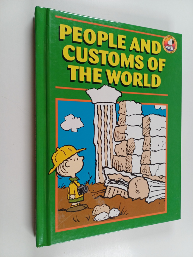 Charles M. Schulz : People and Customs of the World