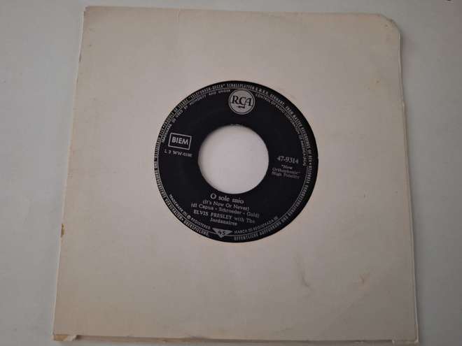 ELVIS PRESLEY - O SOLE MIO 7 " Vinyyli sinkku