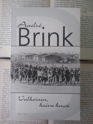 Andre Brink - Valkoinen kuiva kausi (nid.)