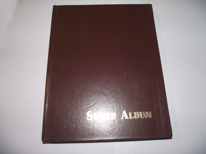 Stamp album – Pieni säilökirja postimerkeille