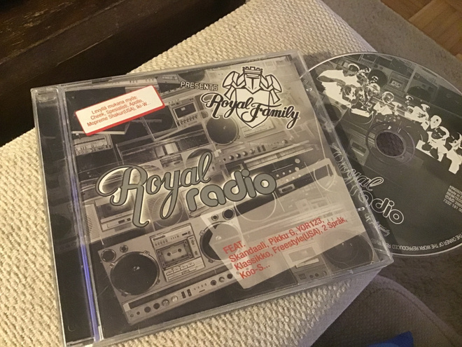 Royal family . Royal radio CD