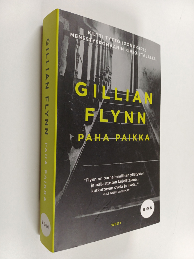 Gillian Flynn : Paha paikka