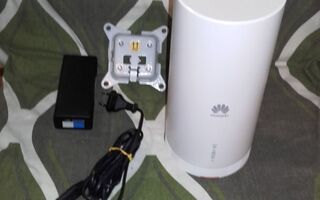 5G Huawei N5368x - 5G CPE MAX / ulkoteline