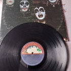 kiss kiss lp - pikkukuva 1