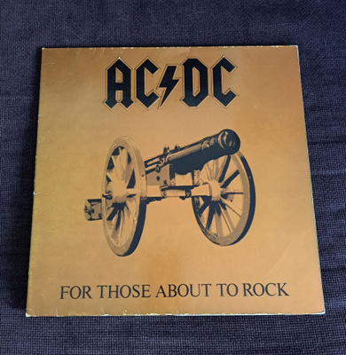 AC/DC For those about to rock