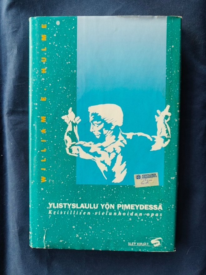 William E.Hulme:Ylistyslaulu yön pimeydessä