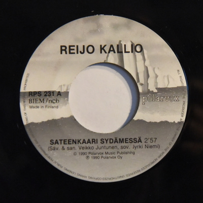 Single: Kallio, Reijo - Sateenkaari sydämessä / Ystäväin