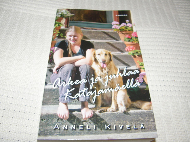 Anneli Kivelä Arkea ja juhlaa Katajamäellä   -pok