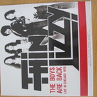 Thin Lizzy The boys are back live Chicago 76 lp muoveissa - pikkukuva 1