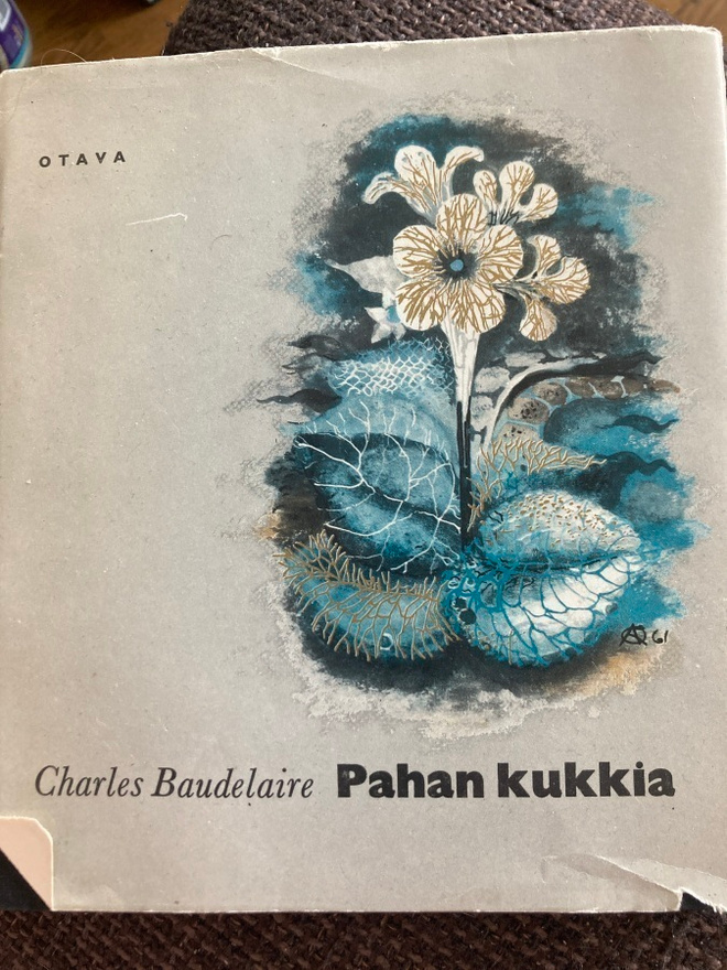 CHARLES BAUDELAIRE: PAHAN KUKKIA
