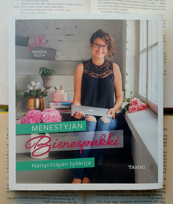 Marika Roth - Menestyjän bisnespakki (nid., sign.)