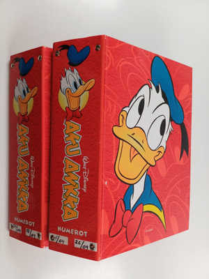 Walt Disney : Aku Ankka vuosikerta 2004 (1-52 kansiossa, ...