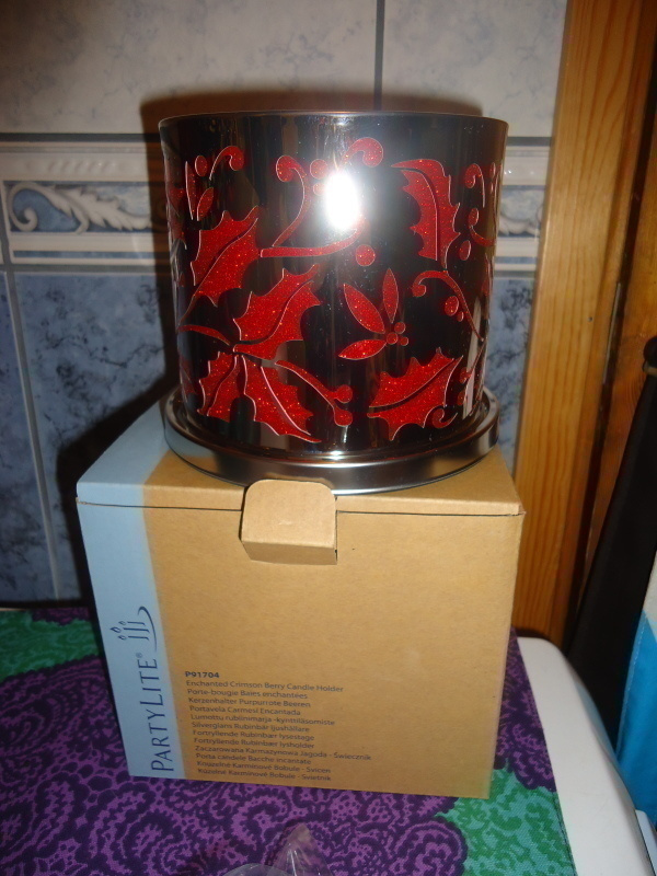 Partylite lumottu rubiinimarja somiste uusi