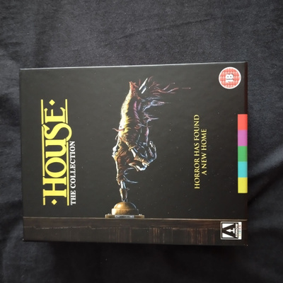 House 1-4 Arrow boxi