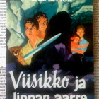Enid Blyton - Viisikko ja linnan aarre (nid.) - pikkukuva 1