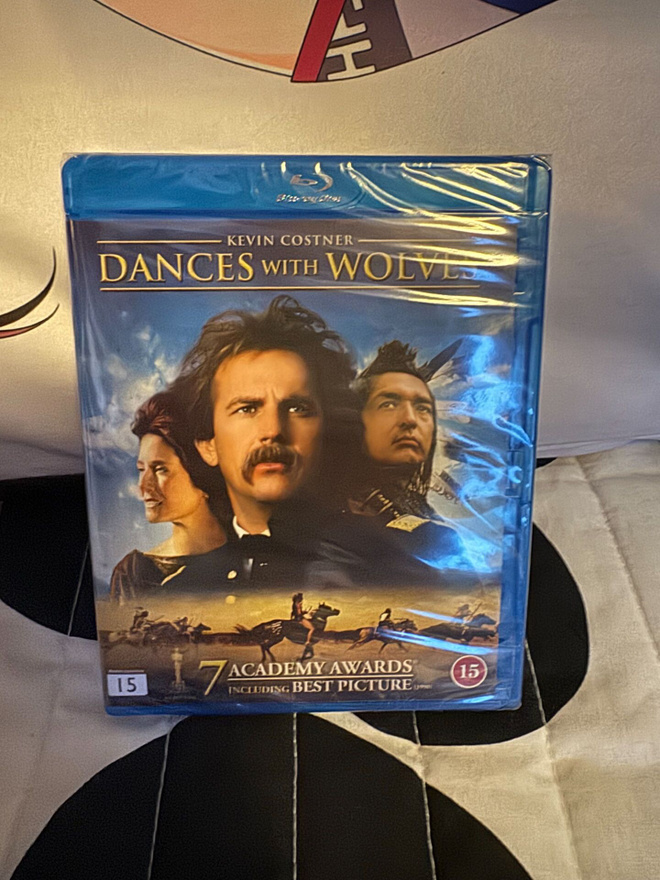 Tanssii Susien Kanssa BLU-RAY (UUSI/KELMUISSA)