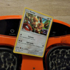Eevee (HIF 48) Hidden Fates RARE HOLOGRAPHIC card - pikkukuva 1