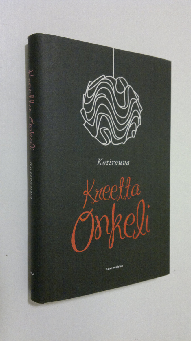 Kreetta Onkeli : Kotirouva : rakkausromaani