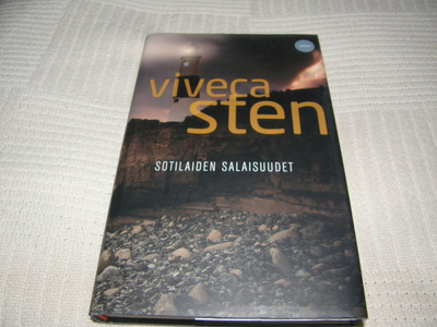 Viveca Sten Sotilaiden salaisuudet -sid
