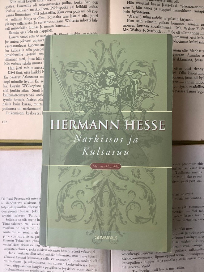 Hermann Hesse - Narkissos ja kultasuu (pokkari)