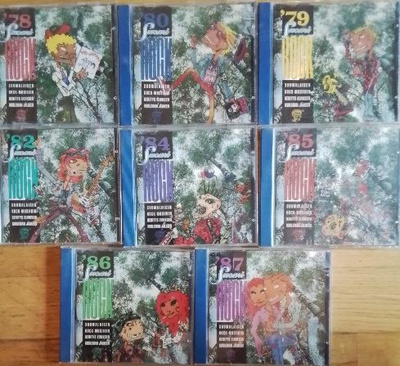 8 x cd