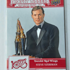 Steve Yzerman 2025-26 Detroit Centennial Trophy Winners - pikkukuva 1