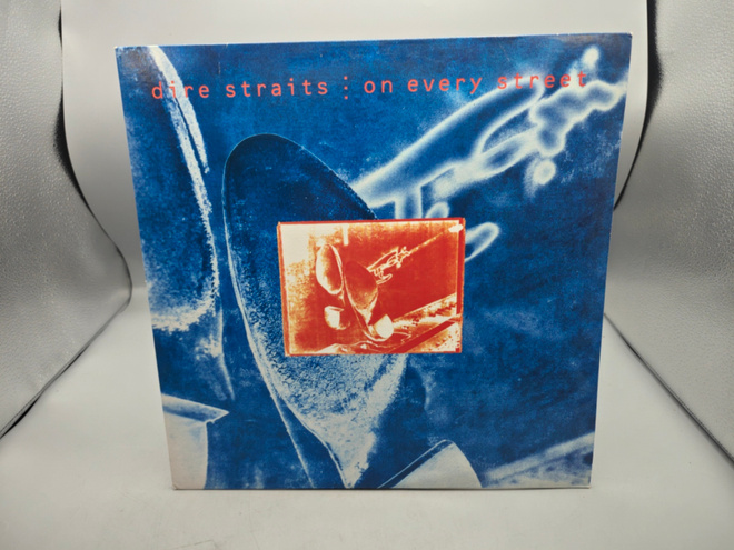 Dire Straits – On Every Street  LP