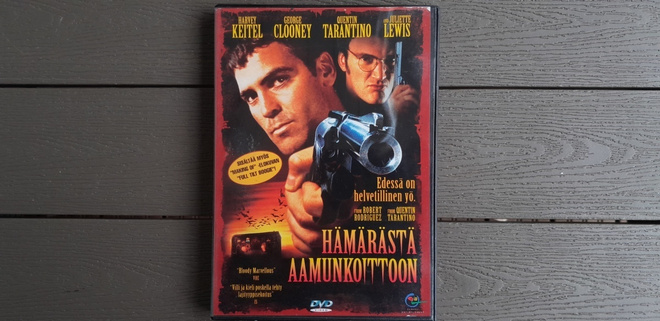 DVD: Hämärästä Aamunkoittoon (George Clooney 1996) *Egmont*