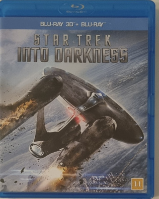 STAR TREK: INTO DARKNESS BLU-RAY