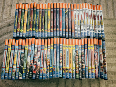 Läjä 62kpl Ryhmä Hau - Paw Patrol DVD