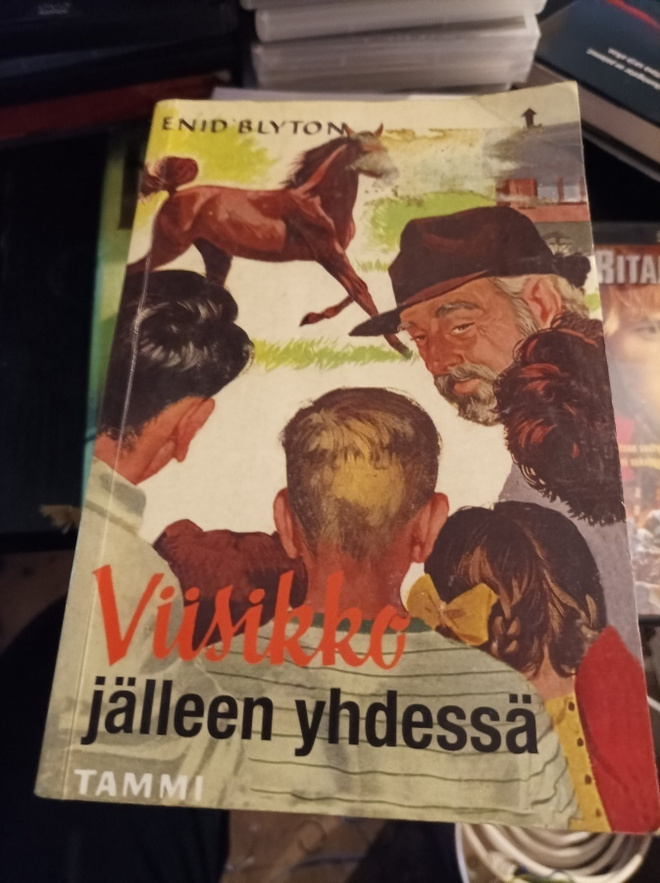 Enid Blyton Viisikko jälleen yhdessä