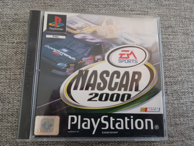 PS1 - NASCAR 2000 (CIB)