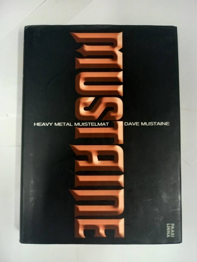 Dave Mustaine: Heavy metal muistelmat, 2011