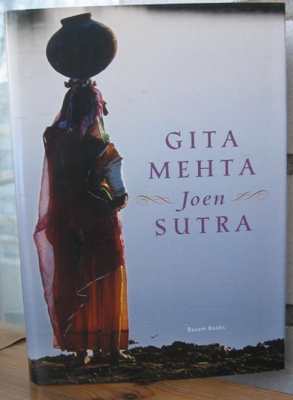 Gita Mehta: Joen sutra, Basam 2005. 288 s.