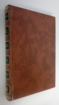 Kirjavaliot : Marlow, Max : Hirmumyrskyn kourissa ; Hinto...