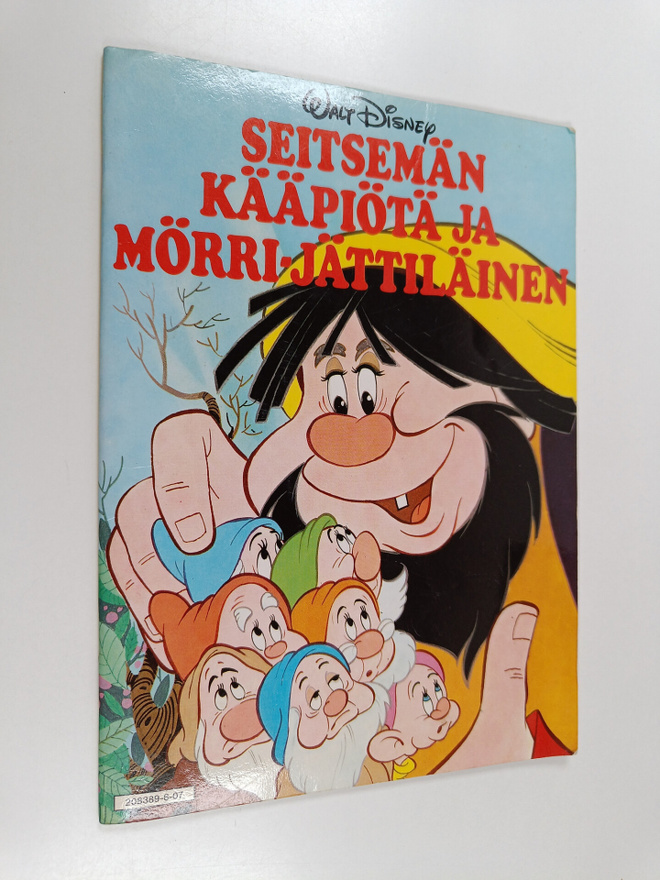 Walt Disney : Seitsemän kääpiötä ja Mörri-jättiläinen
