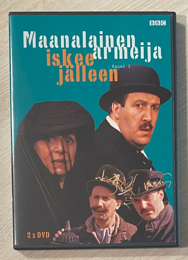Maanalainen armeija iskee jälleen: Kausi 2 (2DVD)