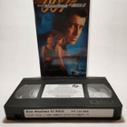 Kun maailma ei riitä  [VHS] - pikkukuva 4