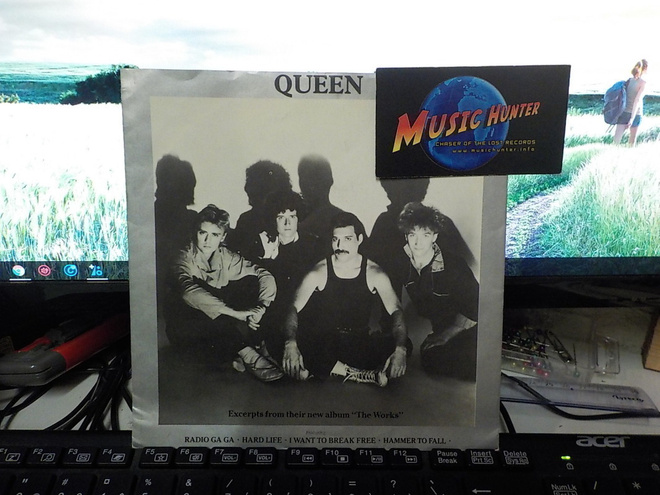Queen Excerpts From " The Works " UK -84 EX-/EX- 7" FLEXI