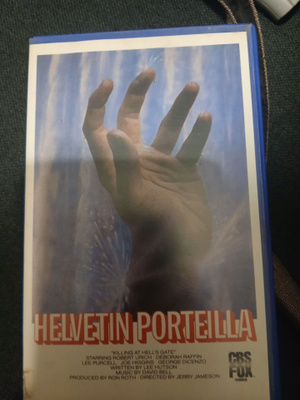 Helvetin porteilla vhs