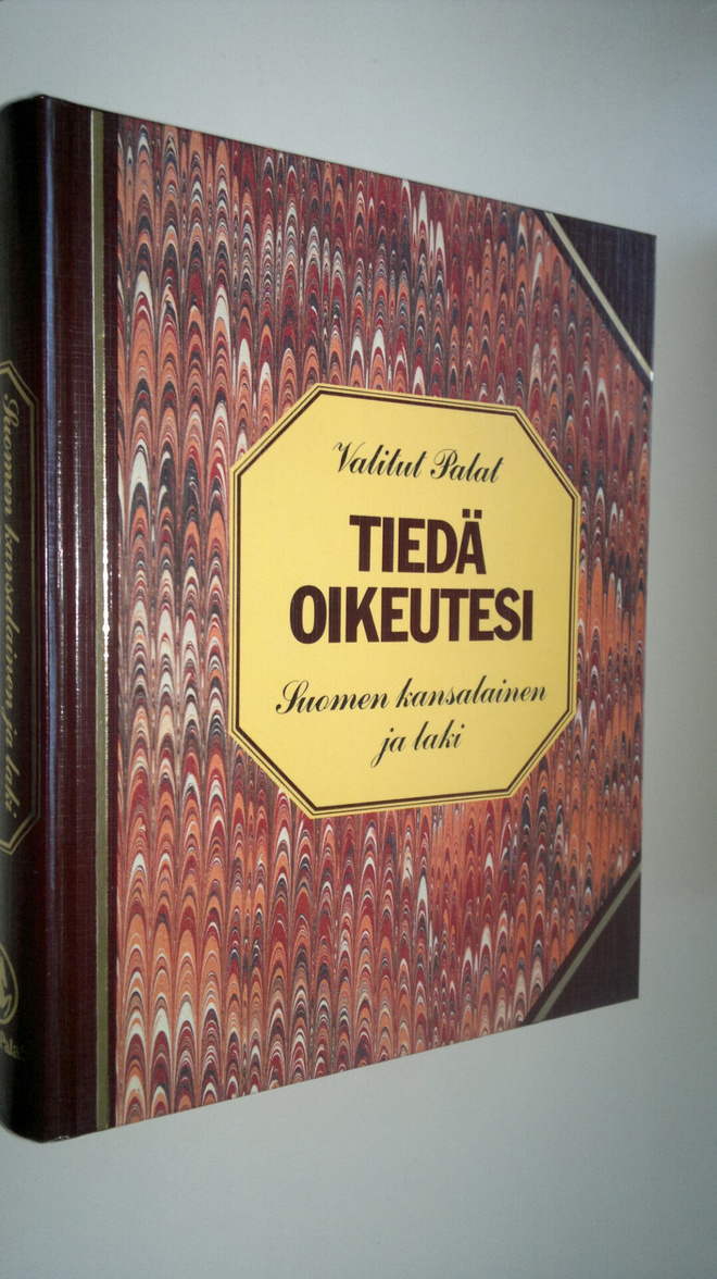 Tiedä oikeutesi : Suomen kansalainen ja laki