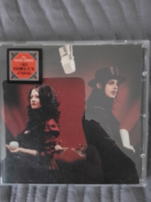The White Stripes: Get Behind Me Satan