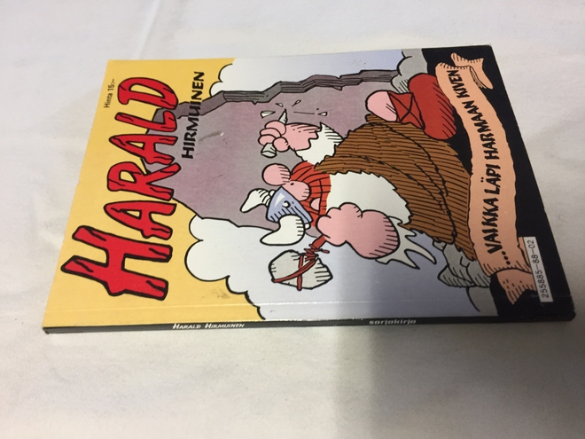 HARALD HIRMUINEN POKKARI 1988 HYVÄ