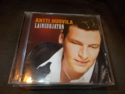 CD ANTTI HUOVILA ** LAINSUOJATON **