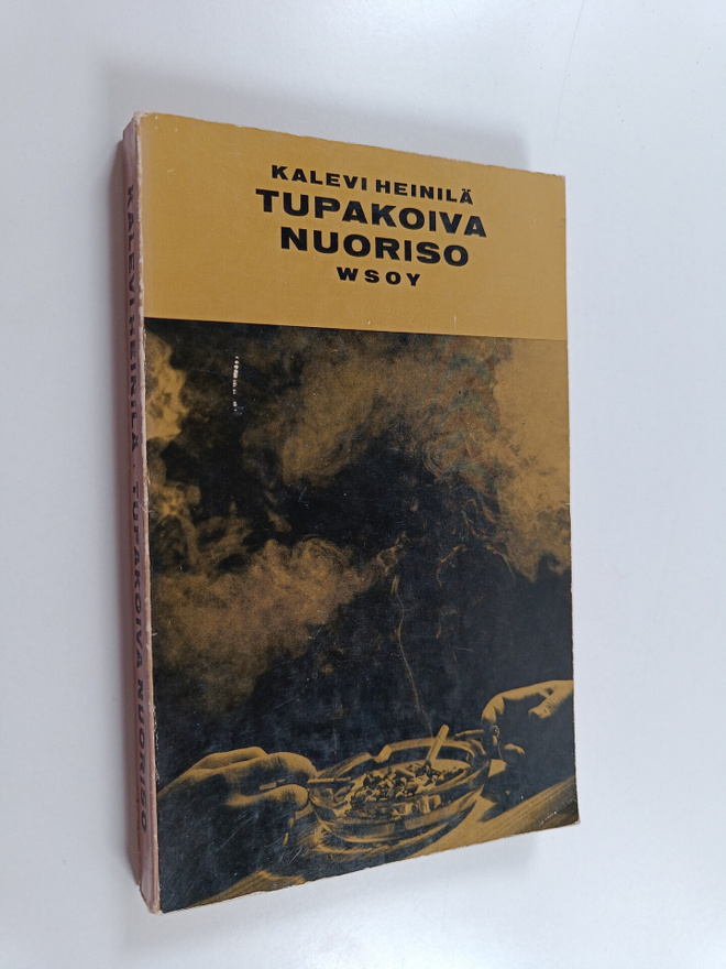 Kalevi Heinilä : Tupakoiva nuoriso