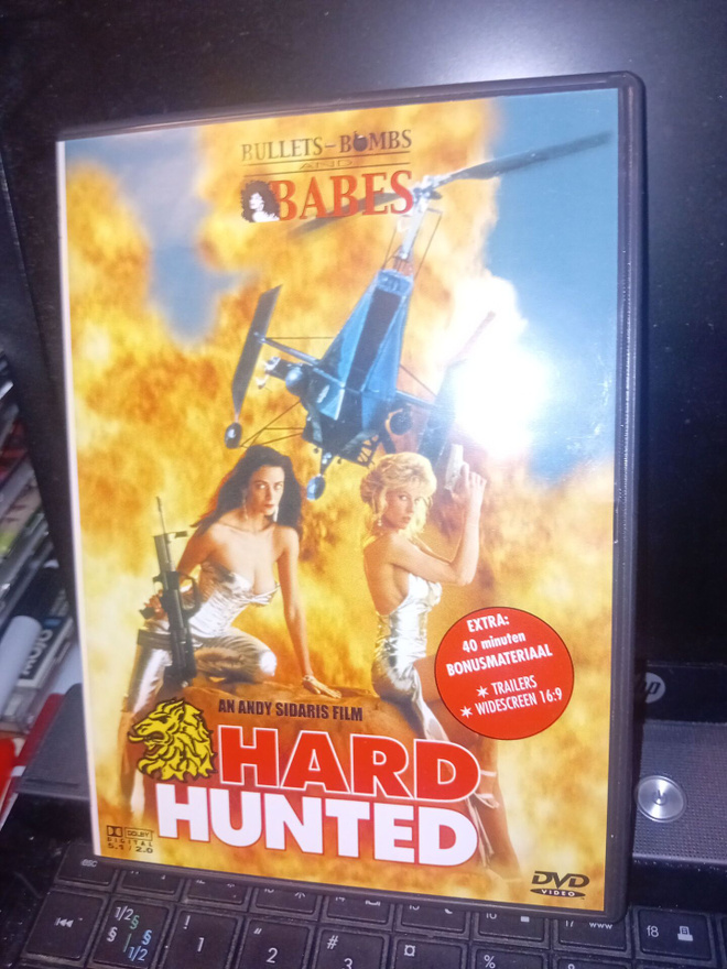 DVD Hard Hunted ( SIS POSTIKULU )