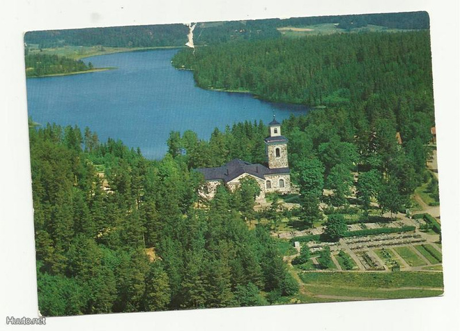 NUMMI: Kirkko, ilmakuva (T:mi Karhumäki 2089, väri)