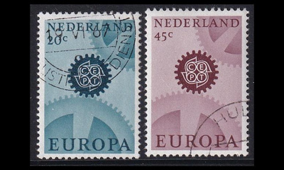 Alankomaat 878-9y o Europa fosf.pap (1967)