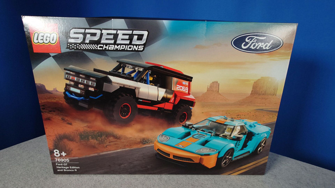 LEGO 76905 Ford GT Heritage Edition and Bronco R