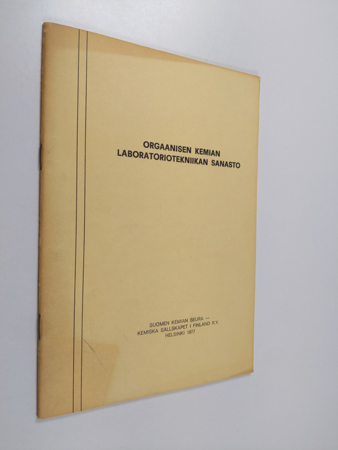 Tauno Voitila ym. : Orgaanisen kemian laboratoriotekniika...